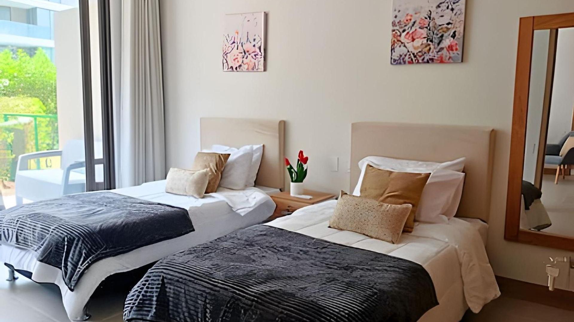 Apartamento “lujoso Apto Con Piscina, Terraza Privada Y Salida A La Playa”