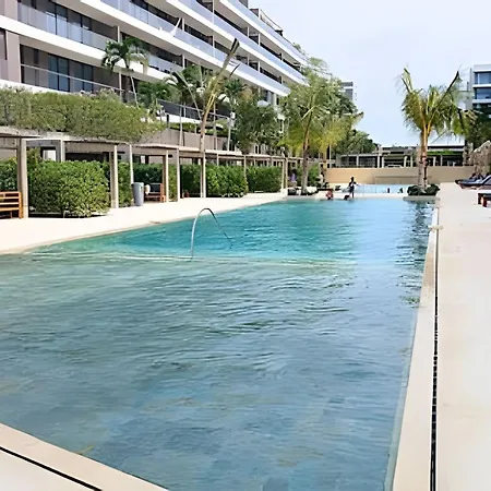 “lujoso Apto Con Piscina, Terraza Privada Y Salida A La Playa” *