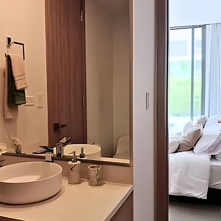 “lujoso Apto Con Piscina, Terraza Privada Y Salida A La Playa” Apartamento Cartagena