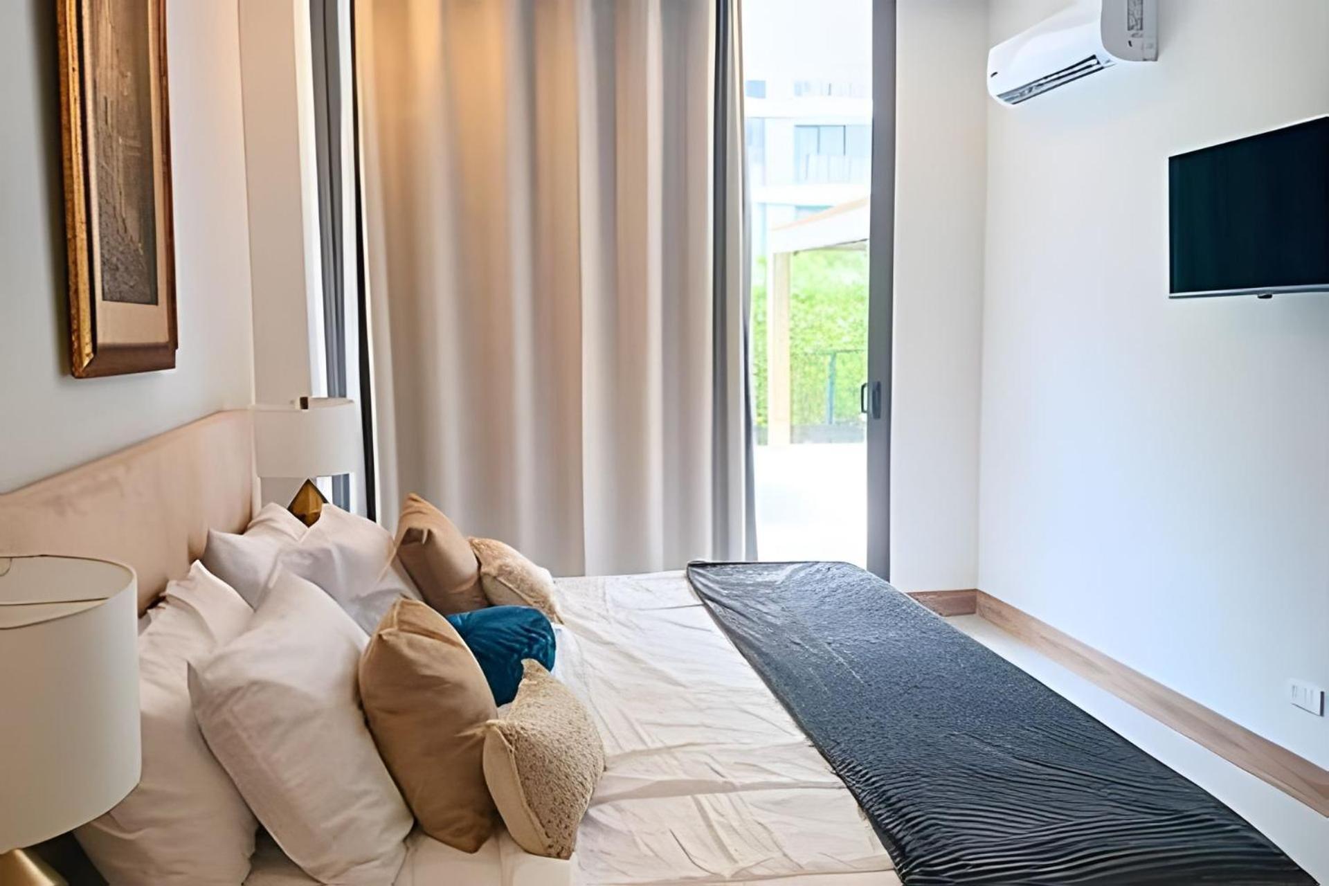 Apartment “lujoso Apto Con Piscina, Terraza Privada Y Salida A La Playa” *